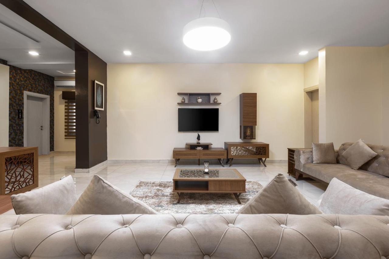 Bkt Cribs - Apartments & Suites Abuja Eksteriør bilde